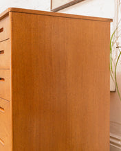 Load image into Gallery viewer, Dunbar Vintage Chest of Drawers