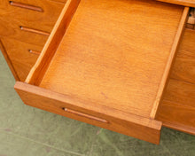 Load image into Gallery viewer, Dunbar Vintage Chest of Drawers