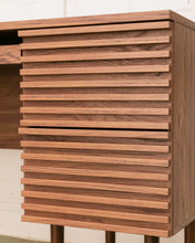 Load image into Gallery viewer, Slat Desk