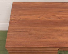 Load image into Gallery viewer, Slat Desk