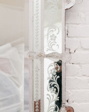 Load image into Gallery viewer, 19th Century Venetian Mirror