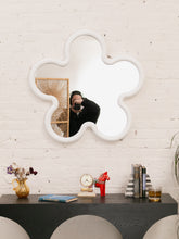 Load image into Gallery viewer, Flower Mirror