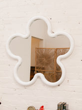 Load image into Gallery viewer, Flower Mirror
