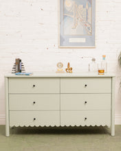 Load image into Gallery viewer, Mint Dixieland Dresser