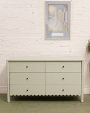 Load image into Gallery viewer, Mint Dixieland Dresser