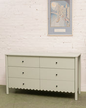 Load image into Gallery viewer, Mint Dixieland Dresser