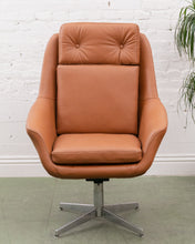 Load image into Gallery viewer, Swedish Leather Chair