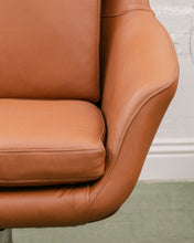 Load image into Gallery viewer, Swedish Leather Chair