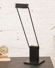 Load image into Gallery viewer, Italian Desk Lamp