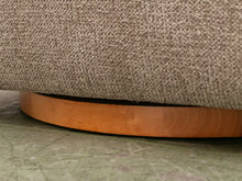 Load image into Gallery viewer, Berber Swivel Chair