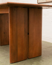 Load image into Gallery viewer, Sergio Dining Table