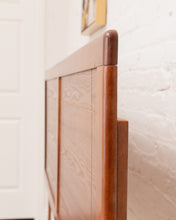 Load image into Gallery viewer, Madeline Queen Bed