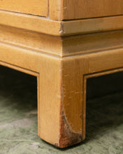 Load image into Gallery viewer, Vintage 60’s Hollywood Regency Dresser