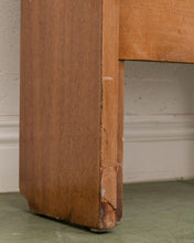 Load image into Gallery viewer, American of Martinsville Bed