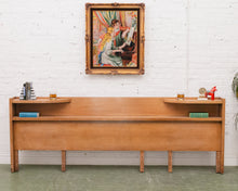 Load image into Gallery viewer, American of Martinsville Bed