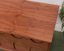 Load image into Gallery viewer, Scandinavian Credenza