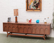 Load image into Gallery viewer, Scandinavian Credenza