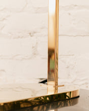 Load image into Gallery viewer, Gold Circle Table Lamp