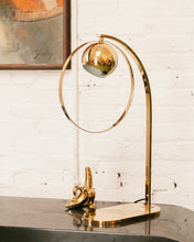 Load image into Gallery viewer, Gold Circle Table Lamp