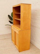 Load image into Gallery viewer, Heywood Wakefield Hutch