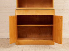 Load image into Gallery viewer, Heywood Wakefield Hutch
