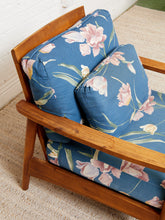 Load image into Gallery viewer, Vintage Rustic Lounge Chair