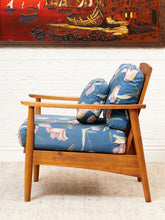 Load image into Gallery viewer, Vintage Rustic Lounge Chair
