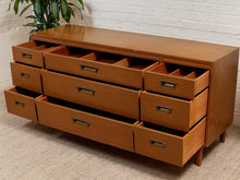 Load image into Gallery viewer, 9 Drawer Wood Dresser Rectangle Drawer Pulls