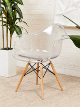 Load image into Gallery viewer, Acrylic Shell Chair