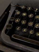 Load image into Gallery viewer, Remington Typewriter
