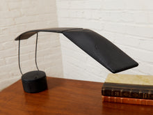 Load image into Gallery viewer, Vintage 1984 Italian Paf Mario Barbaglia and Marco Colombo Dove Lamp