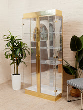 Load image into Gallery viewer, Mastercraft Display Cabinet