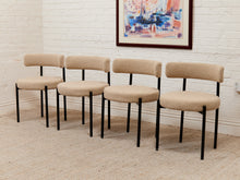 Load image into Gallery viewer, Roberta Chair