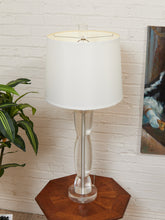 Load image into Gallery viewer, Lucite Lamp With Chunky Lucite Finial