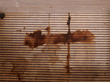 Load image into Gallery viewer, Wood Antique Chest
