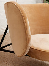 Load image into Gallery viewer, Pebble Sculptural Velvet Lounge Chair