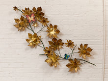 Load image into Gallery viewer, Brass Vintage Flower Wall Hanging