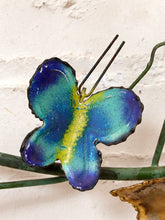 Load image into Gallery viewer, Brass Vintage Flower Wall Hanging