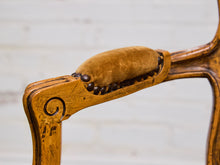 Load image into Gallery viewer, Pair of French Louis XV Style Giltwood Chairs