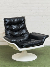 Load image into Gallery viewer, Futuristic Atomic Chair