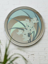 Load image into Gallery viewer, Postmodern Flower Circle Mirror