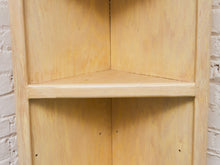 Load image into Gallery viewer, Oak Corner Shelf