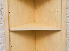 Load image into Gallery viewer, Oak Corner Shelf
