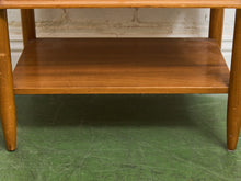 Load image into Gallery viewer, Elmwood Vintage End Table