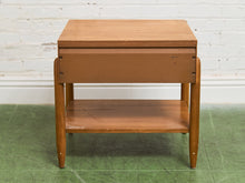 Load image into Gallery viewer, Elmwood Vintage End Table