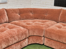 Load image into Gallery viewer, Prima 6 piece Sectional In Ginger