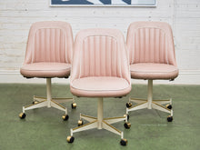 Load image into Gallery viewer, Pink Vintage Chair