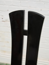 Load image into Gallery viewer, Set of 4 post Modern Dining Chairs