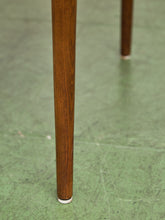 Load image into Gallery viewer, Walnut Dining table no Leaf