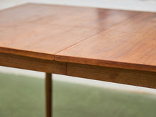 Load image into Gallery viewer, Walnut Dining table no Leaf
